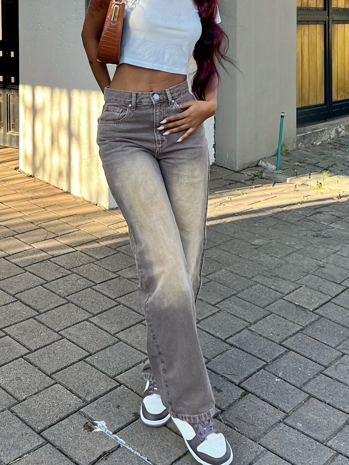 Ravelle™ | Retro Wash Straight Jeans
